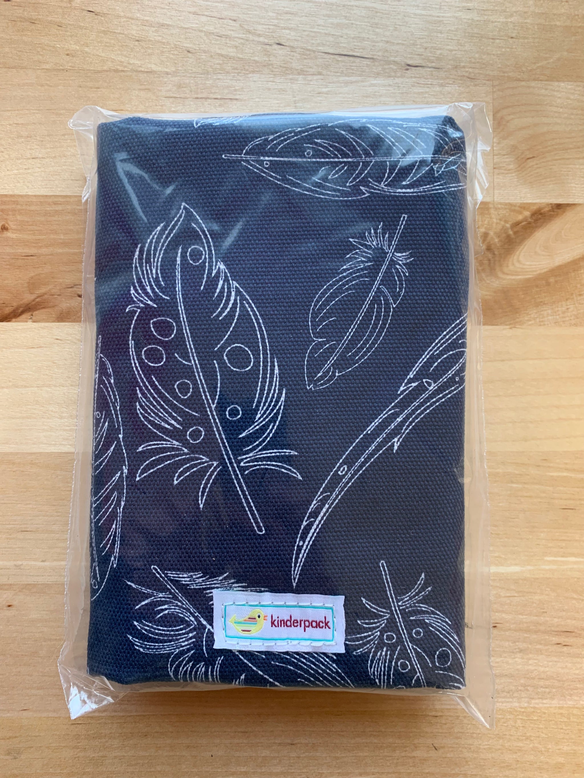 In Stock Drool Pads Kinderpack